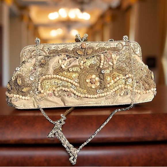 Evening bag Silk evening bag Mother of pearl ,sequence and seed beads GUC - Picture 11 of 13